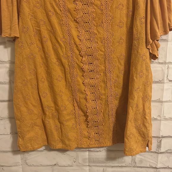 Maurices mustard eyelet lace top - Picture 3 of 5